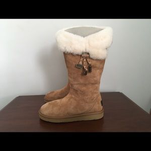 Women's Tan Shearling Boots